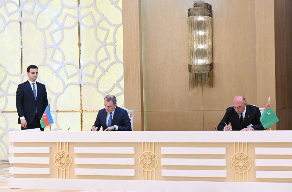 Azərbaycan, Türkmənistan və Özbəkistan liderlərinin iştirakı ilə sənədlər imzalandı (FOTO)