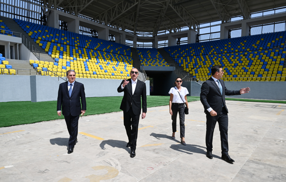 Prezident və birinci xanım Gəncəyə səfər etdi (YENİLƏNİB)