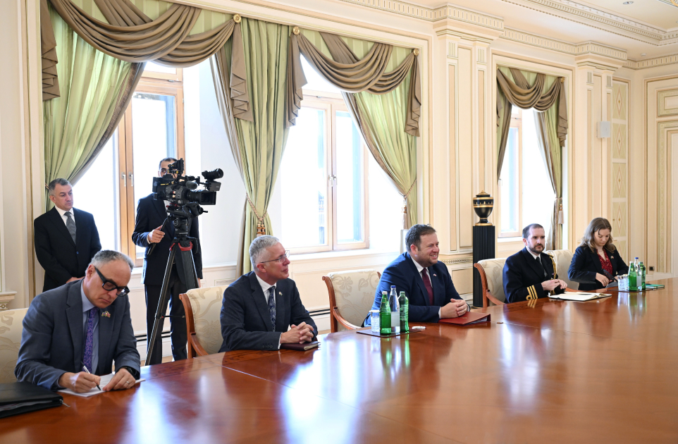 Prezident Stiven Doutini qəbul etdi (FOTO)