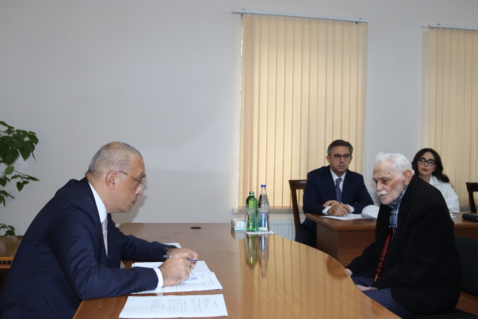 Zaur Mikayılov Tovuz rayonunda vətəndaşlarla görüşdü (FOTO)