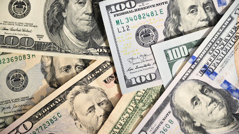 Azərbaycanda dollar qıtlığı var? - Ekspert