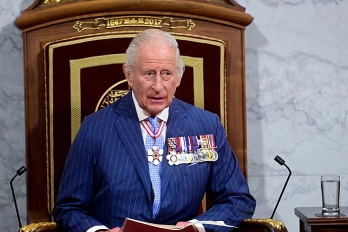 KİV: Kral III Çarlzın səhhəti pisləşib