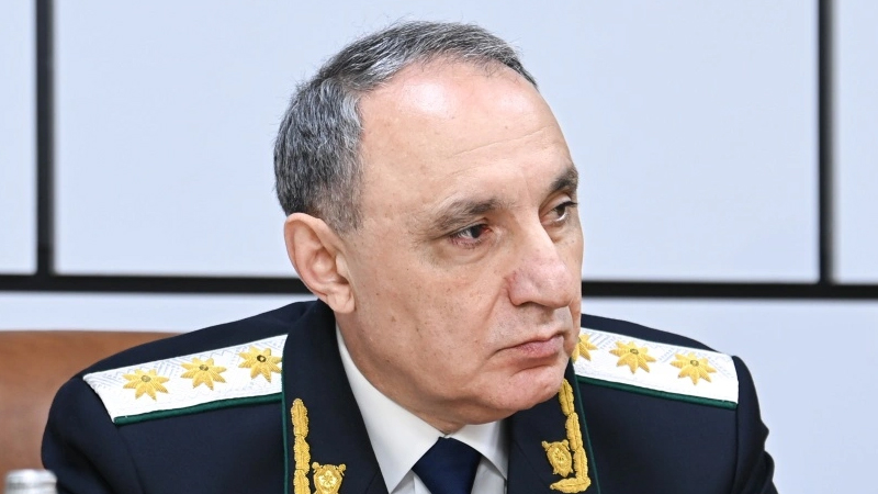 Baş prokuror yeni rəis təyin etdi (FOTO)
