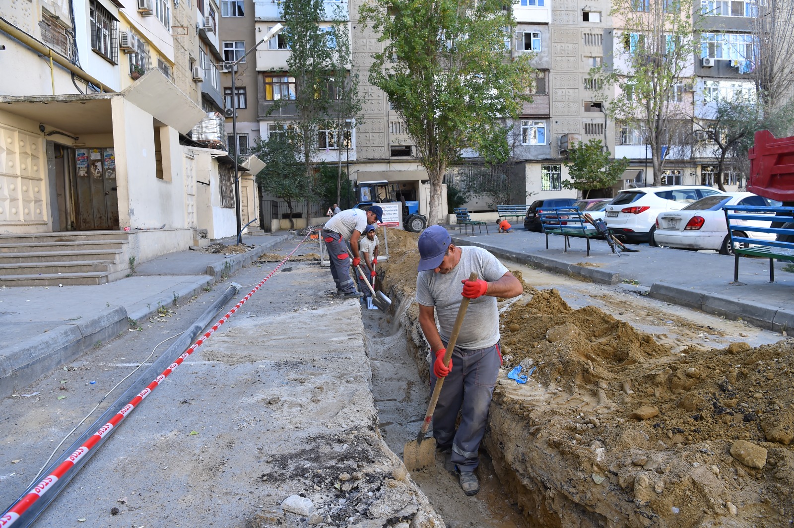 Yasamal rayonunda su təchizatının yaxşılaşdırılması istiqamətində işlər davam edir (FOTO)