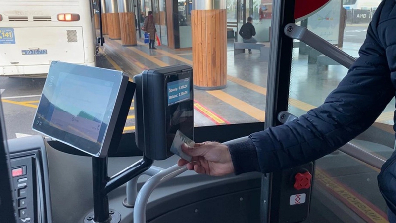 Avtobusdan istifadə edən tələbə və yaşlılara güzəşt olacaq? (RƏSMİ)