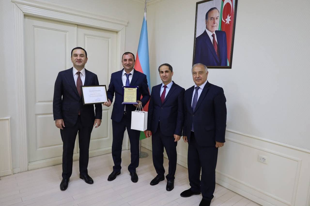 İsmayıllıda yüksək nəticə göstərmiş məzunlarla görüş keçirildi (FOTO)