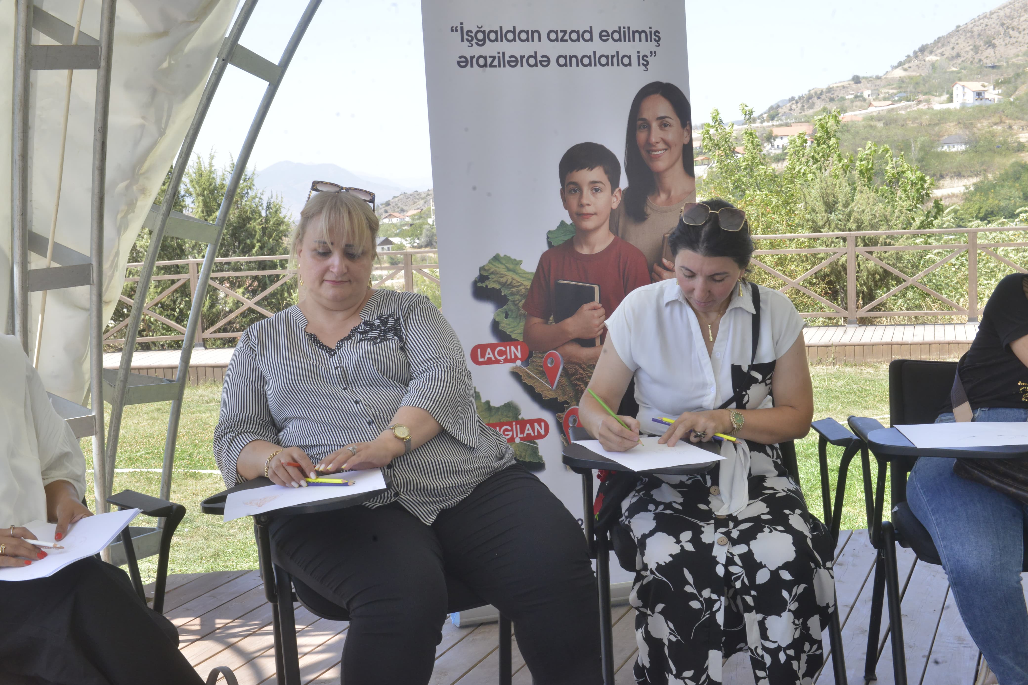 Laçında analar üçün milli dəyərlər və icma əlaqələri mövzularında təlimlər keçirildi (FOTO)
