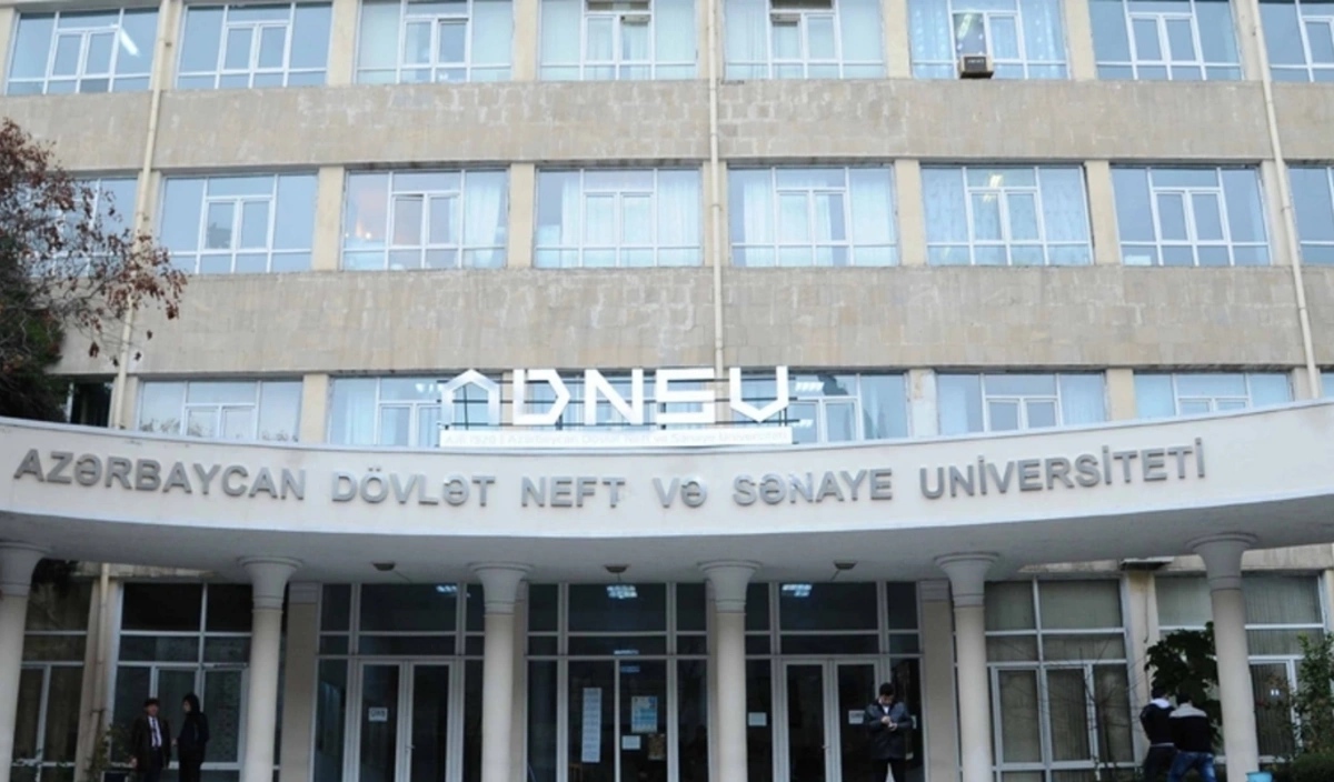 Azərbaycanda bir universitetdə yataqxana bağlandı - SƏBƏB