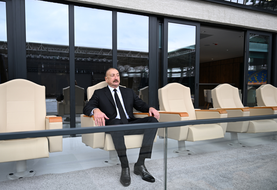 Prezident Gəncə şəhər stadionunun açılışında iştirak etdi (YENİLƏNİB)