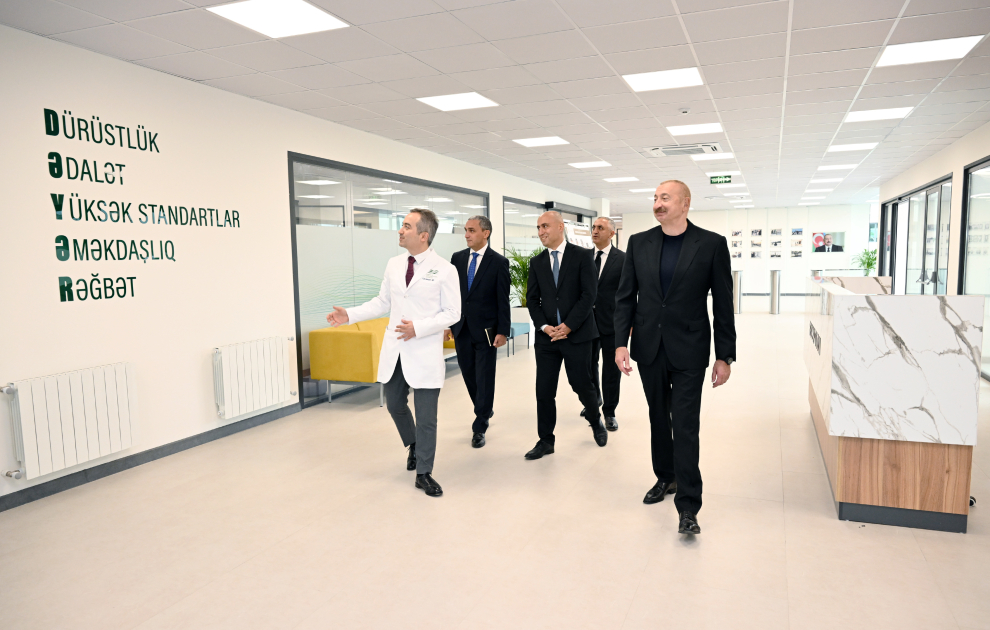 Prezident Qarabağ Universitetində açılışlar etdi (YENİLƏNİB)