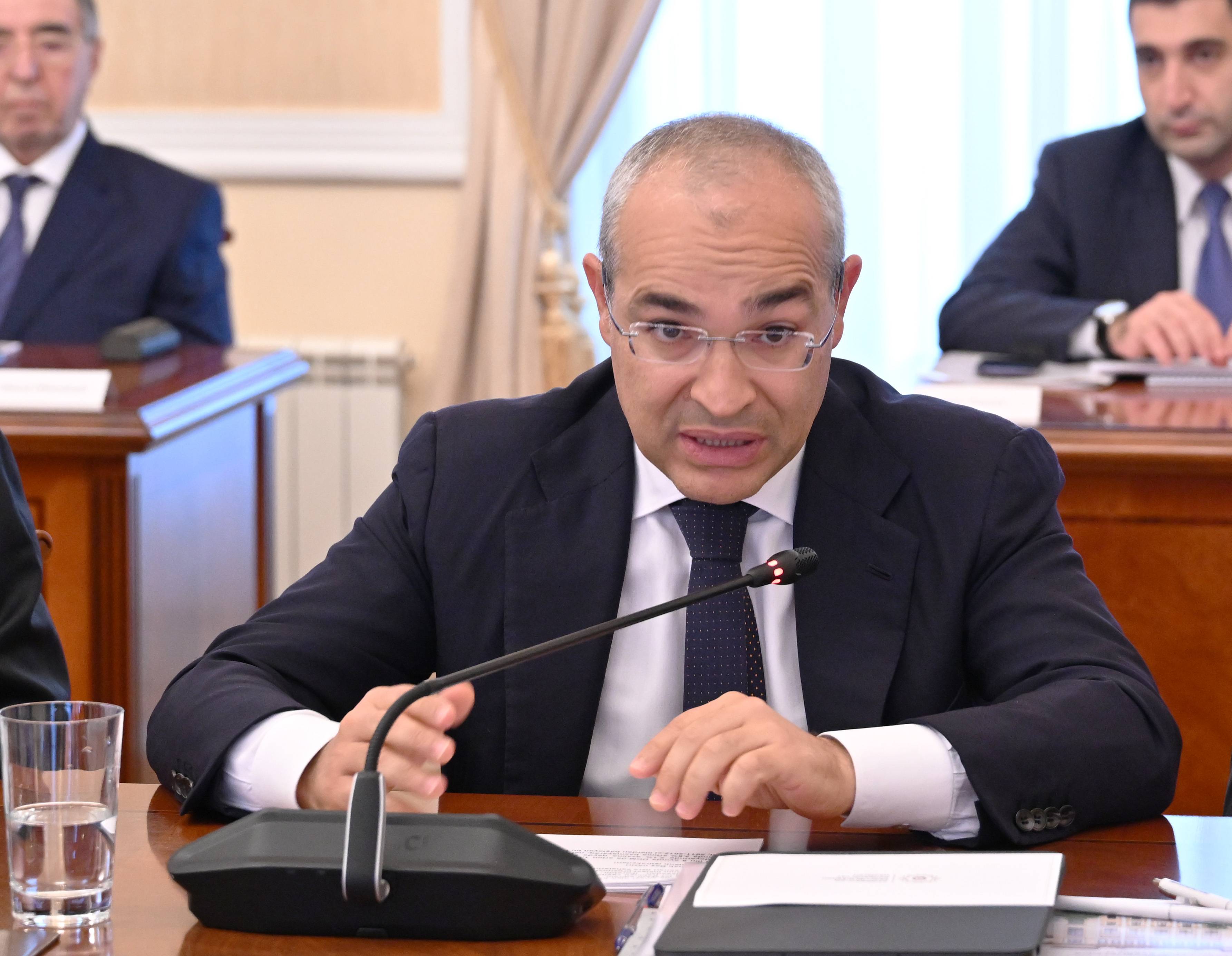 Nazirlər Kabinetində mühüm iclas (FOTO)