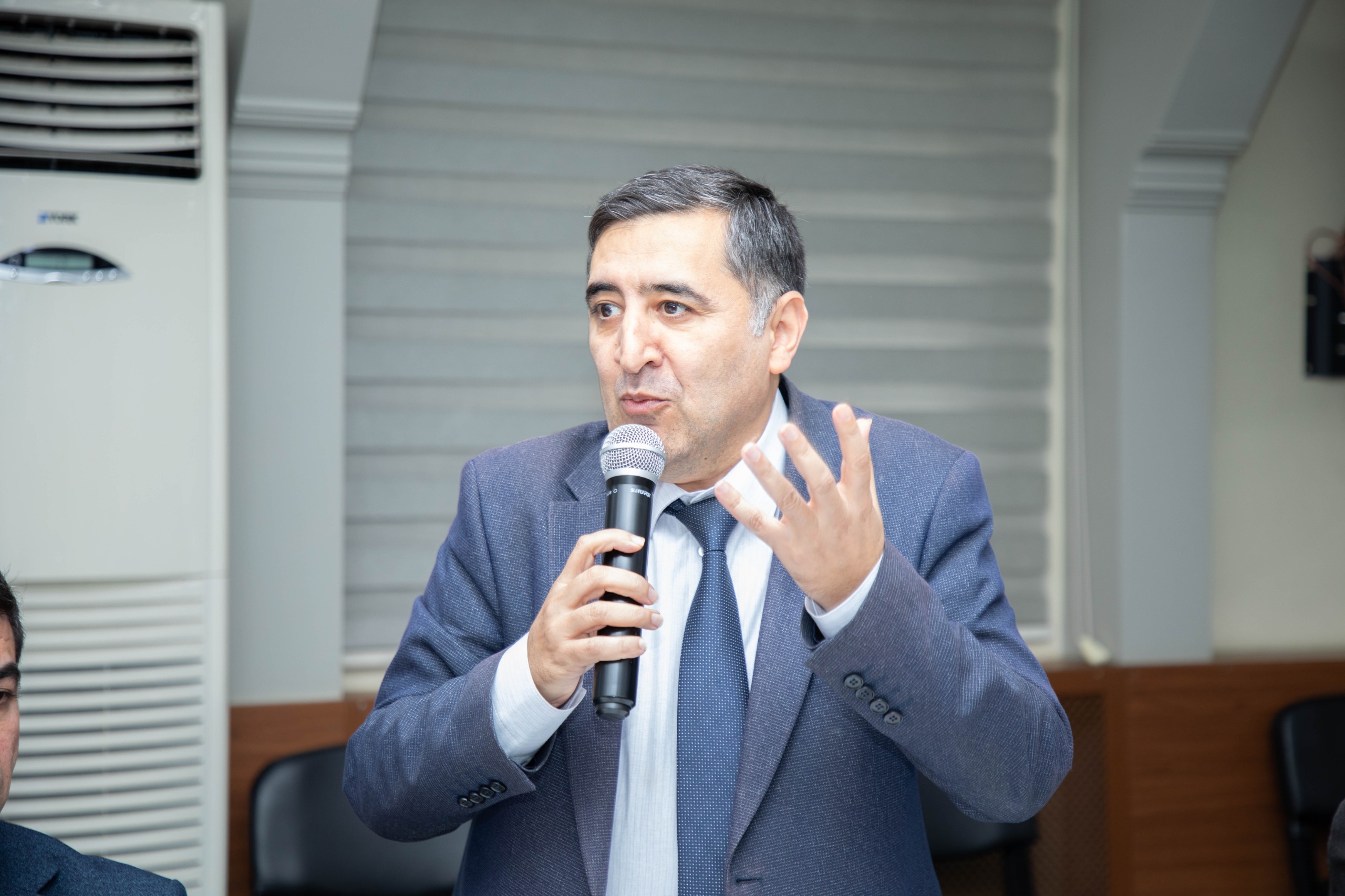 Gəncliyə Yardım Fondunda Milli Mətbuatın 150 illiyi Münasibəti İlə görüş keçirildi (FOTO)