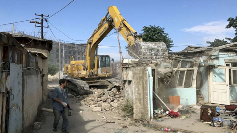 Bakının bu ərazisində evlər sökülür