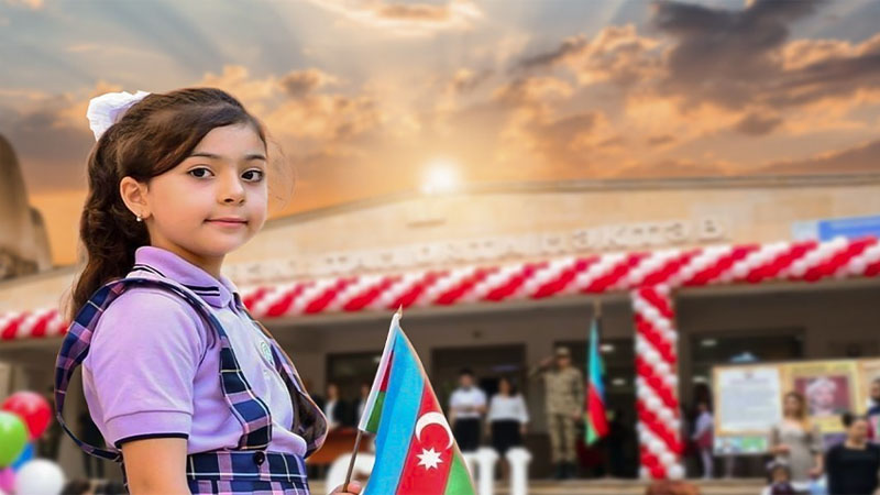 Azərbaycanda Bilik Günüdür