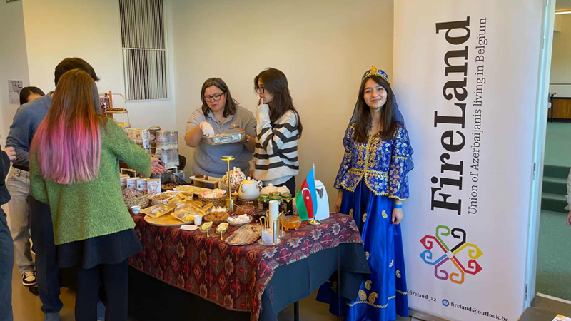Fireland Azərbaycanlılar Birliyi Brüsseldə keçirilən II Beynəlxalq Çay Festivalında iştirak edib