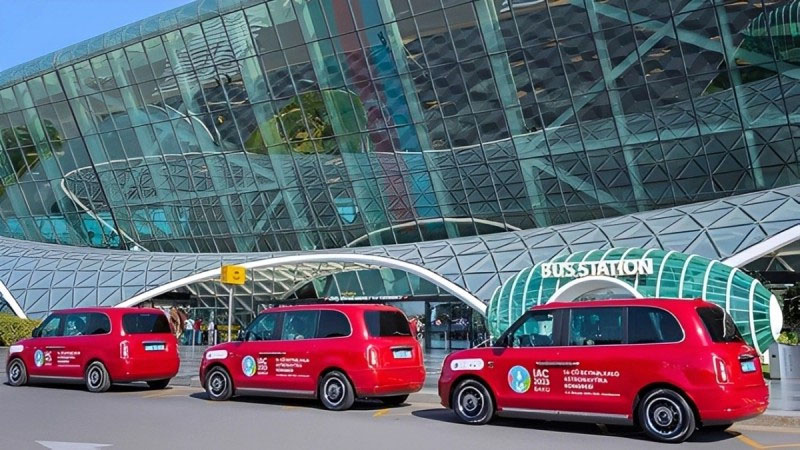 Aeroportda taksi qiyməti ilə bağlı hökumətə müraciət ediləcək