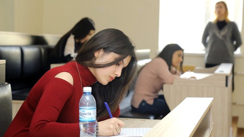 Gələn il üçün buraxılış imtahanları proqramı açıqlandı