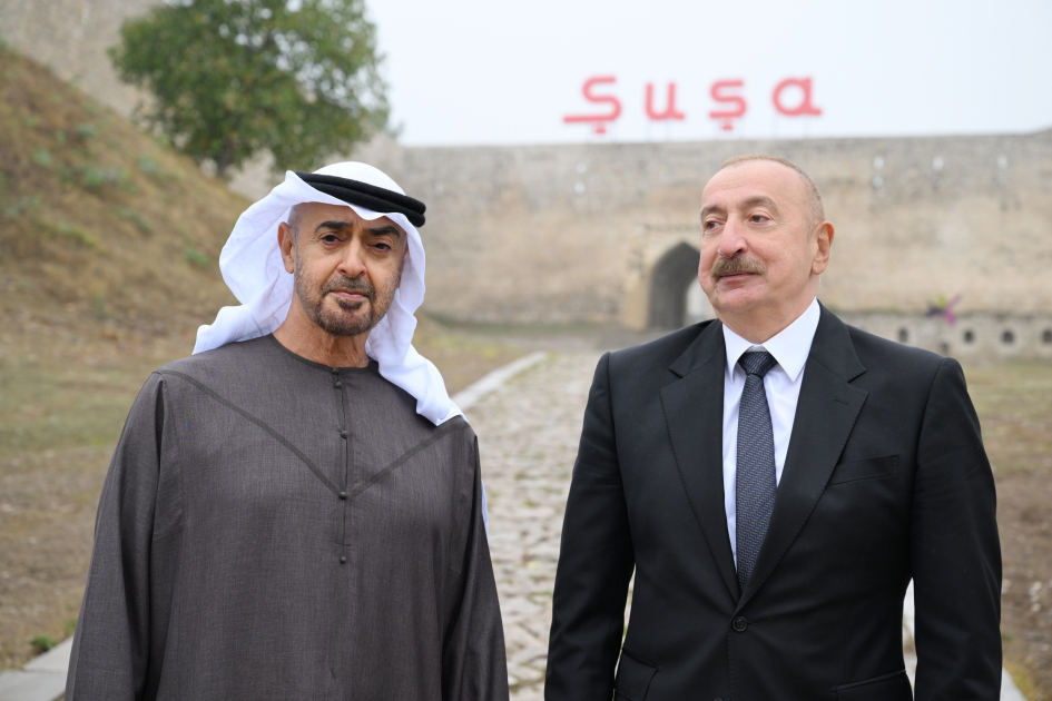 Prezidentlər Cıdır düzündə Qarabağ atlarının şousunu izlədi (YENİLƏNİB)