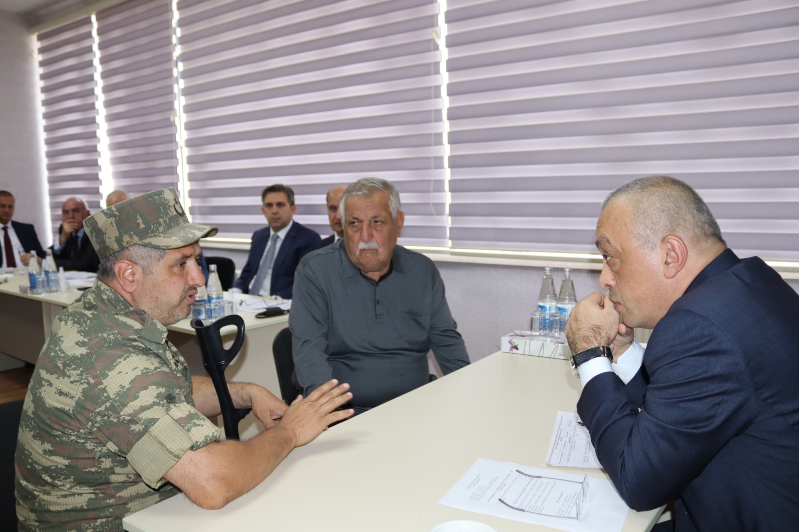 Zaur Mikayılov Xaçmazda vətəndaşlarla görüşdü (FOTO)