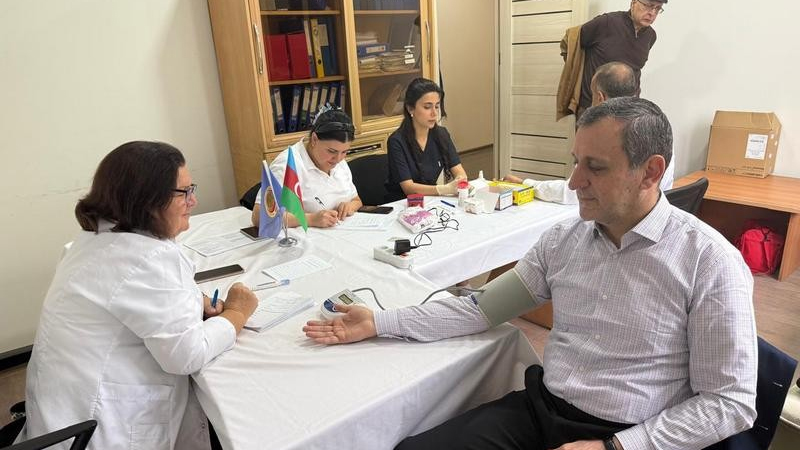 Vəhdət Partiyası Anım Gününə həsr olunmuş qanvermə aksiyası keçirdi (FOTO)