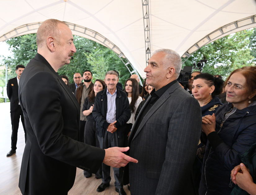 Prezident Qırmızı Bazar, Hadrut və Sos sakinləri ilə görüşdü (YENİLƏNİB)