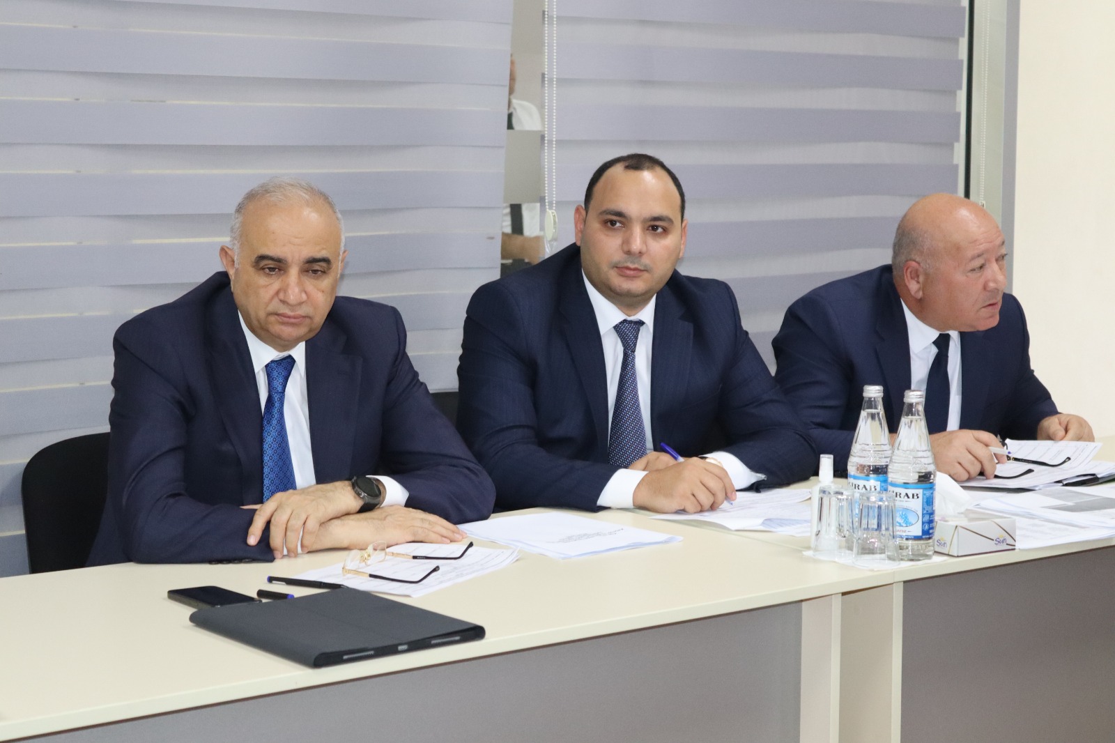 Zaur Mikayılov Xaçmazda vətəndaşlarla görüşdü (FOTO)