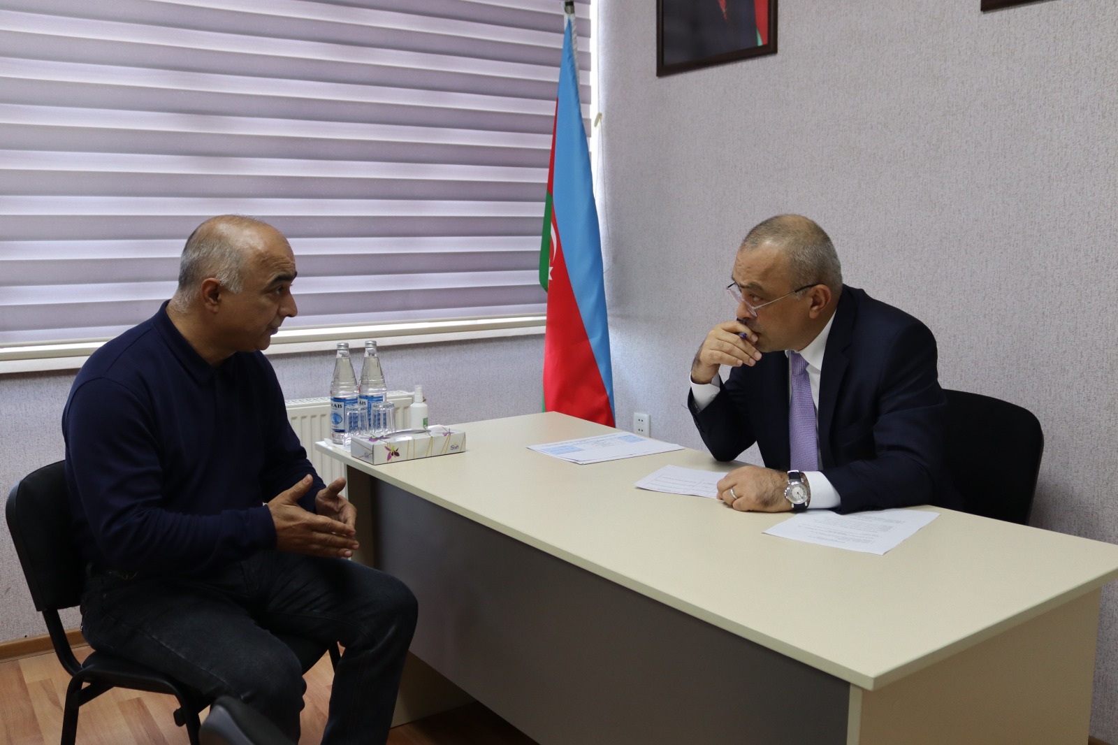Zaur Mikayılov Xaçmazda vətəndaşlarla görüşdü (FOTO)