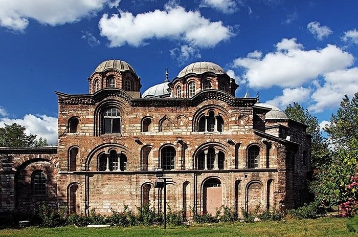Aralıq dənizinin sirli guşəsi Fəthiyə