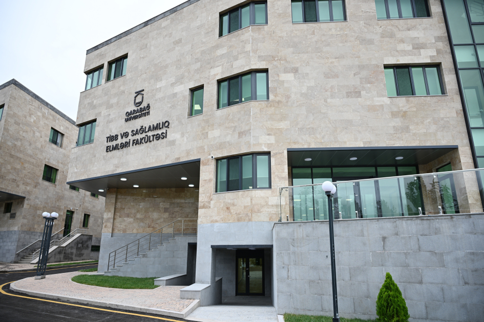 Prezident Qarabağ Universitetində açılışlar etdi (YENİLƏNİB)