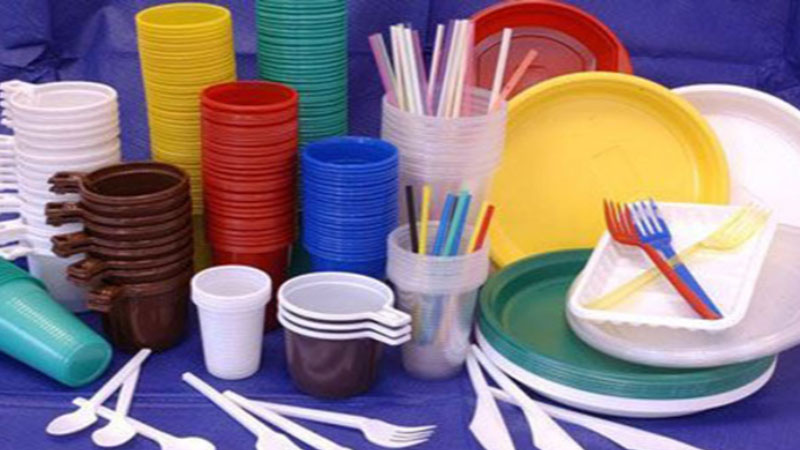 Plastik əşyalardan istifadə uşaqlarda xroniki xəstəliklər yaradır - Yeni araşdırma
