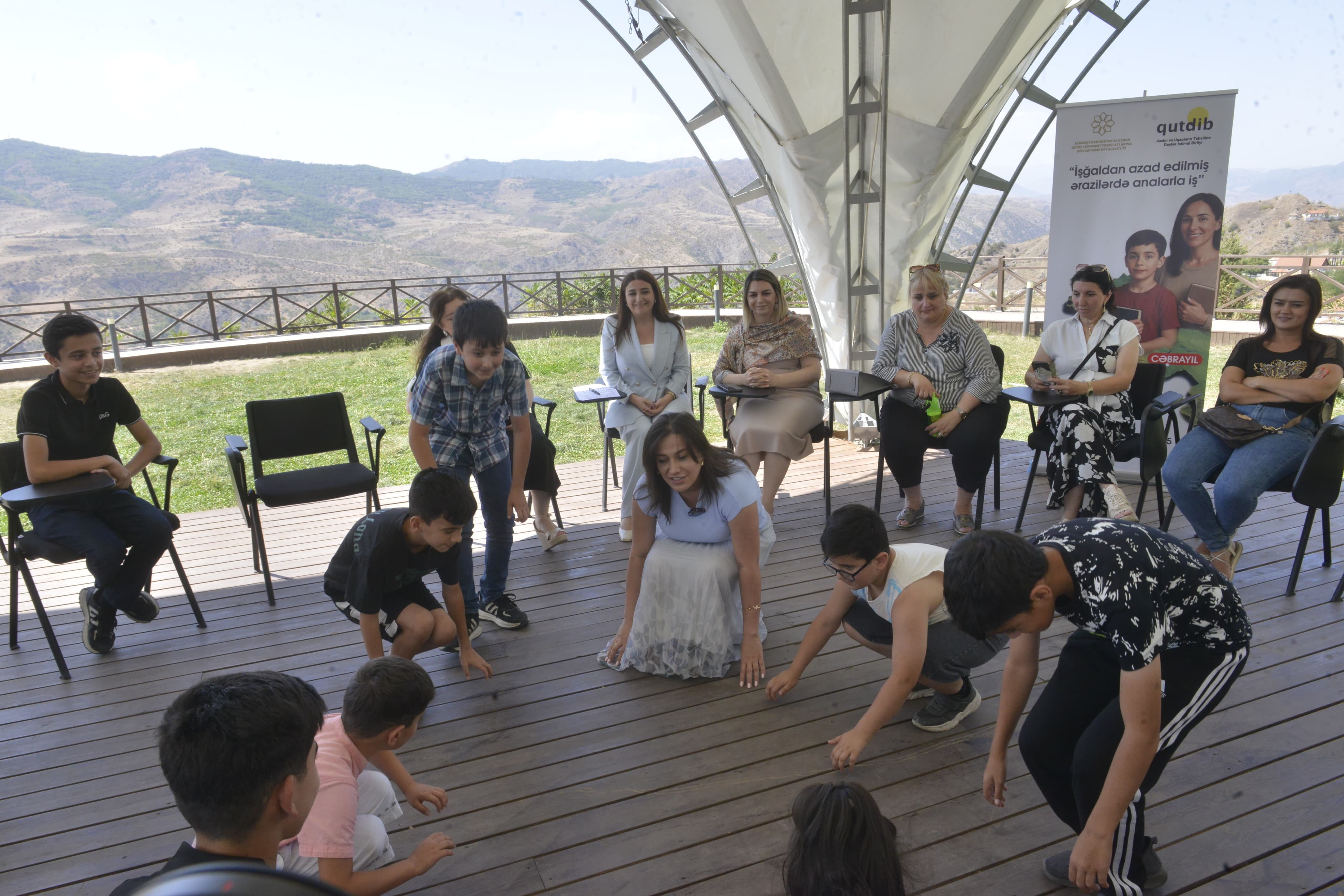 Laçında analar üçün milli dəyərlər və icma əlaqələri mövzularında təlimlər keçirildi (FOTO)