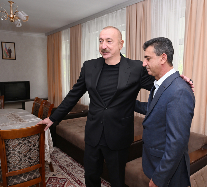 Prezident Badara, Daşbulaq, Seyidbəyli və Şuşakənd kəndlərinin sakinləri ilə görüşdü (YENİLƏNİB)