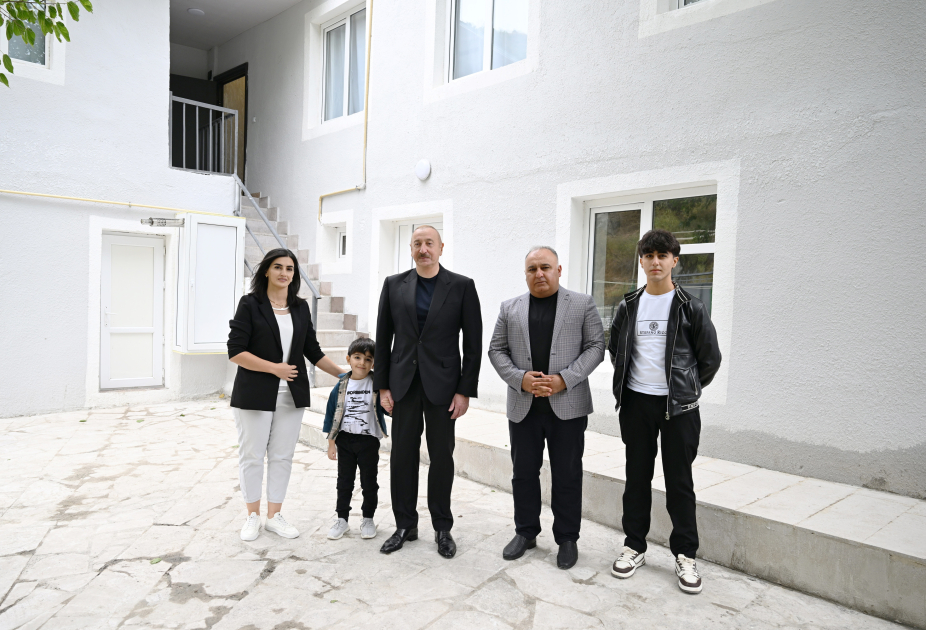 Prezident Qarabağ Universitetində açılışlar etdi (YENİLƏNİB)