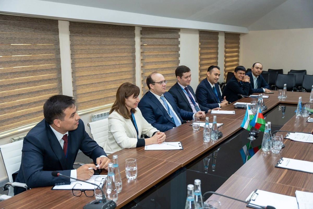 MEDİA-da Özbəkistan nümayəndə heyəti ilə görüş keçirildi (FOTO)
