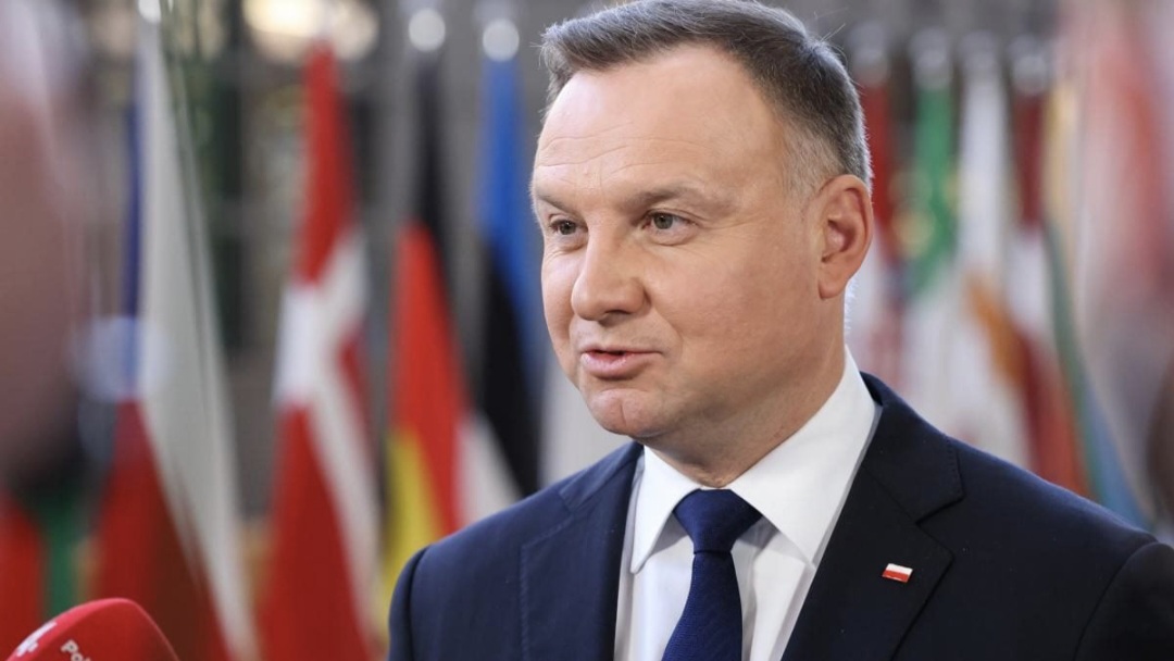 10 il prezident oldu, indi 
