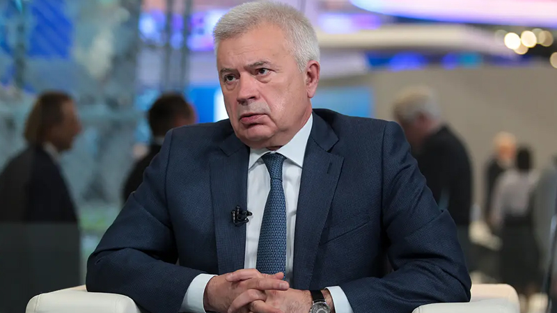 Azərbaycanlı iş adamının  25,5 milyard dollar sərvəti var