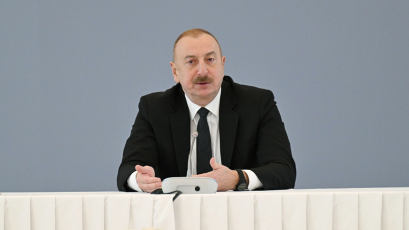 Prezident forum iştirakçılarına müraciət etdi (YENİLƏNİB)