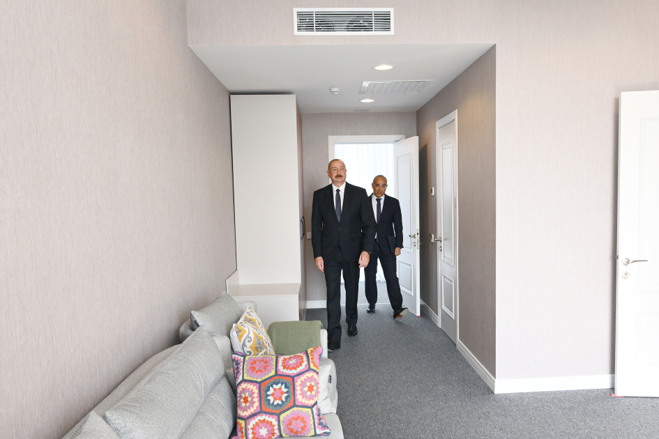 Prezident Səməd Vurğun adına Yaradıcılıq Evinin açılışında (FOTO)