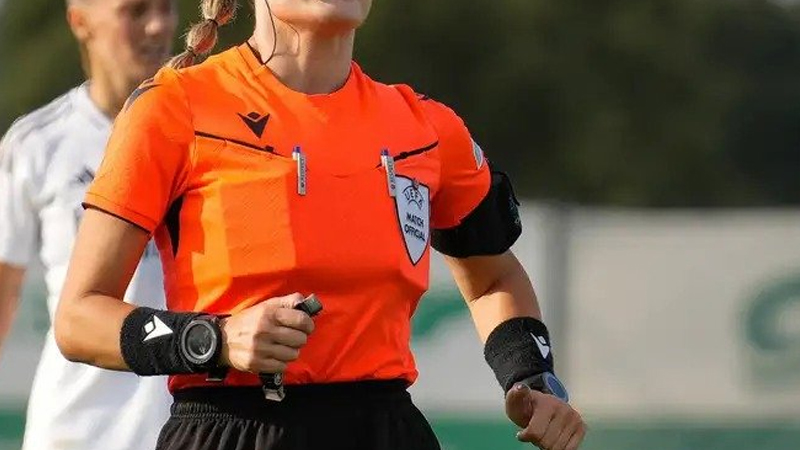 AFFA qadın hakimi 12 ay futboldan kənarlaşdırdı
