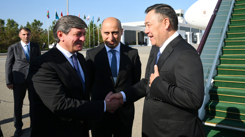 Sadır Japarov Qəbələyə gəldi (FOTO)