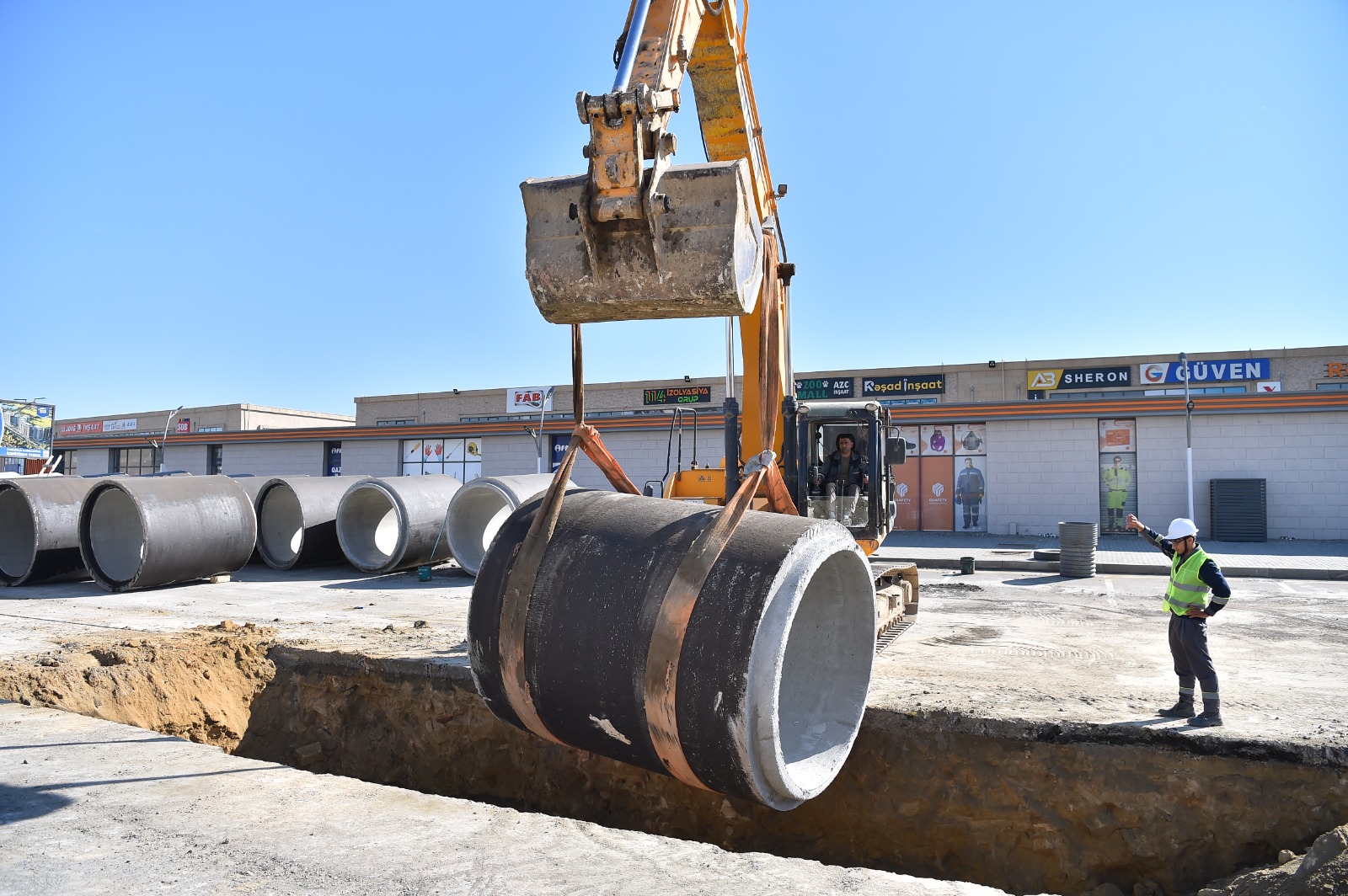 ADSEA: Lökbatanda 23 kilometrlik kollektor və sutəmizləyici qurğu tikilir (FOTO/VİDEO)