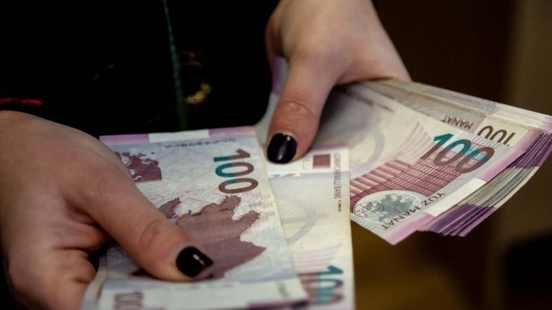 Xankəndidə iş axtardı, 8600 pulu getdi - Səddamın dələduzluğu