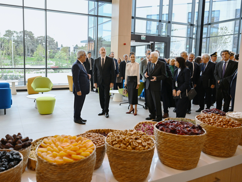 İtaliya-Azərbaycan Universitetinin ilk tədris korpuslarının açılışı oldu (FOTO)