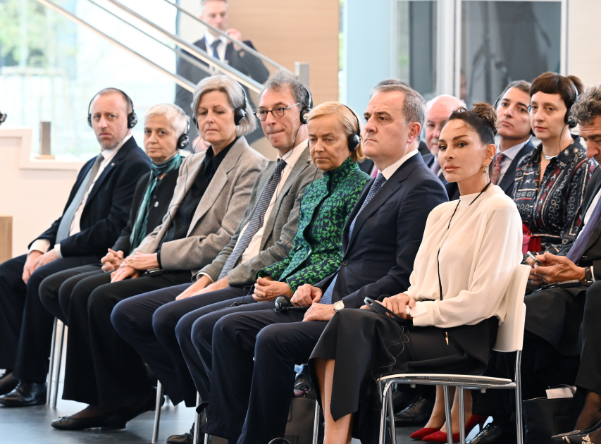 İtaliya-Azərbaycan Universitetinin ilk tədris korpuslarının açılışı oldu (FOTO)