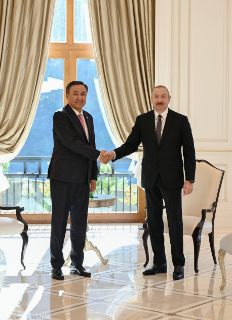 Prezident Qəbələdə qəbullar keçirdi (FOTO)