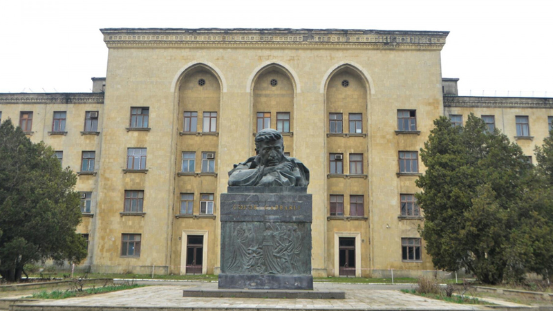Davud Məlikbəyli və Aslan Rəhimov işdən çıxarıldı