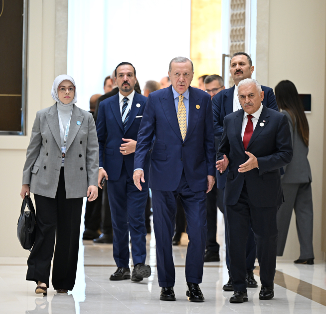 Prezident TDT Dövlət Başçıları Şurasının Zirvə Görüşündə çıxış etdi (YENİLƏNİB)