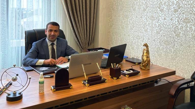 Qoca Əmiraslanovun evindən oğurluq edən şəxsə hökm oxundu (TƏFƏRRÜAT)