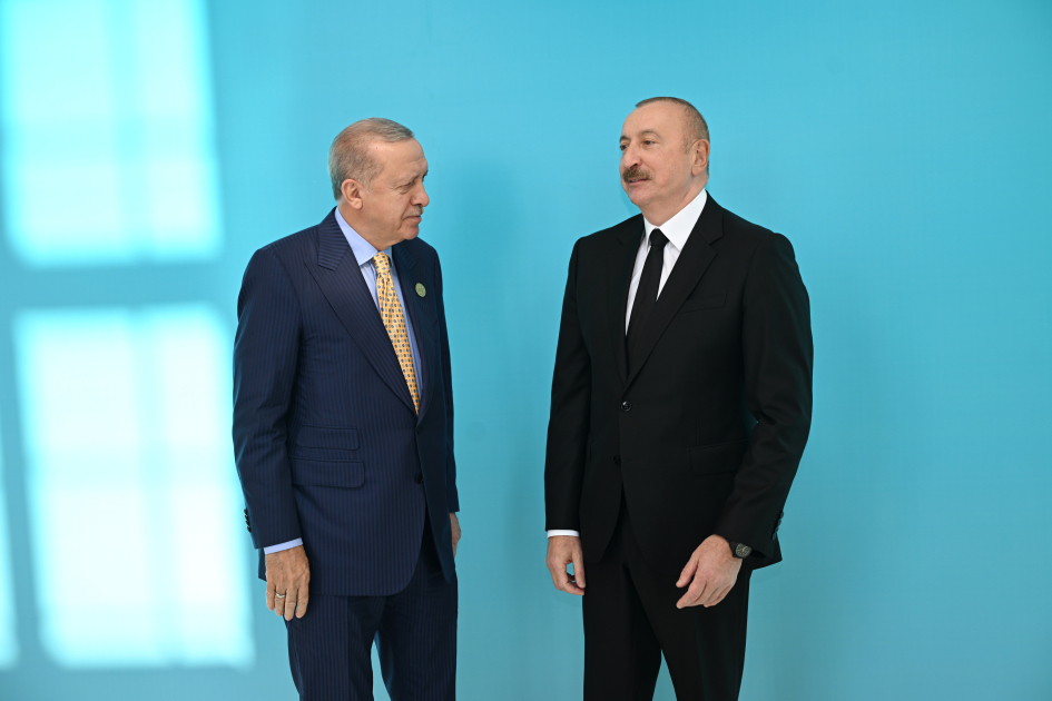 Prezident TDT Dövlət Başçıları Şurasının Zirvə Görüşündə çıxış etdi (YENİLƏNİB)
