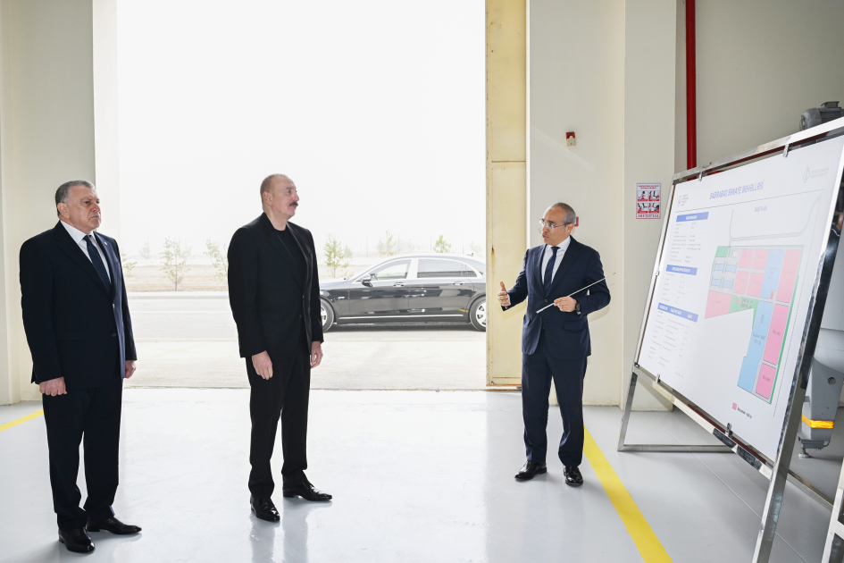 Prezident Cəbrayılda məscidin, ikinci və üçüncü yaşayış komplekslərinin təməlini qoydu (YENİLƏNİB)